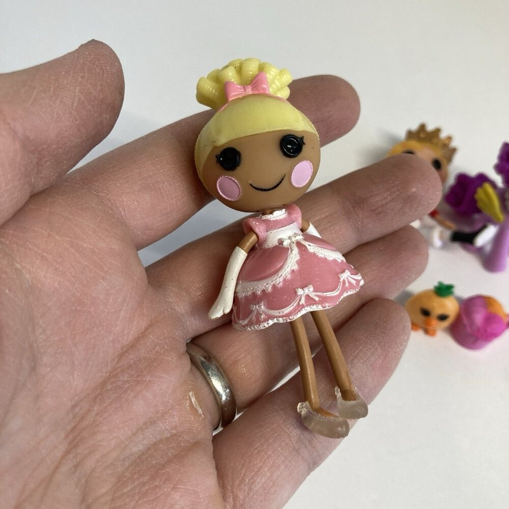 Mini Lalaloopsy Dolls Set Prince Handsome & Cinder Slippers 3” Lot With Others - Picture 10 of 10